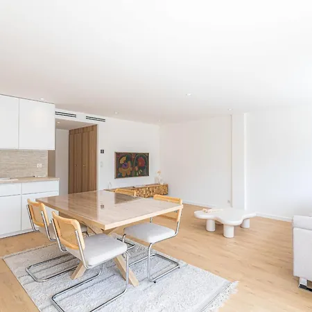 Daire Sublime 3 Pieces Entierement Renove Dans Le Centre De