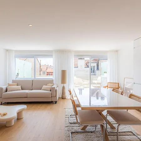 Sublime 3 Pieces Entierement Renove Dans Le Centre De