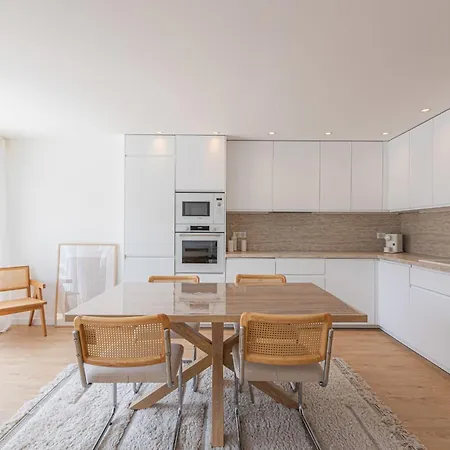 Sublime 3 Pieces Entierement Renove Dans Le Centre De Apartmán