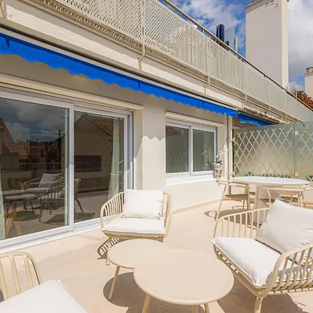 Sublime 3 Pieces Entierement Renove Dans Le Centre De